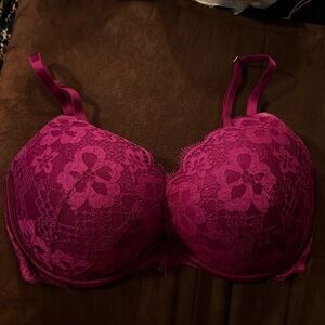34DD Maroon Push Up Bra ✨